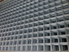 How to identify the material of stainless steel welded wire mesh